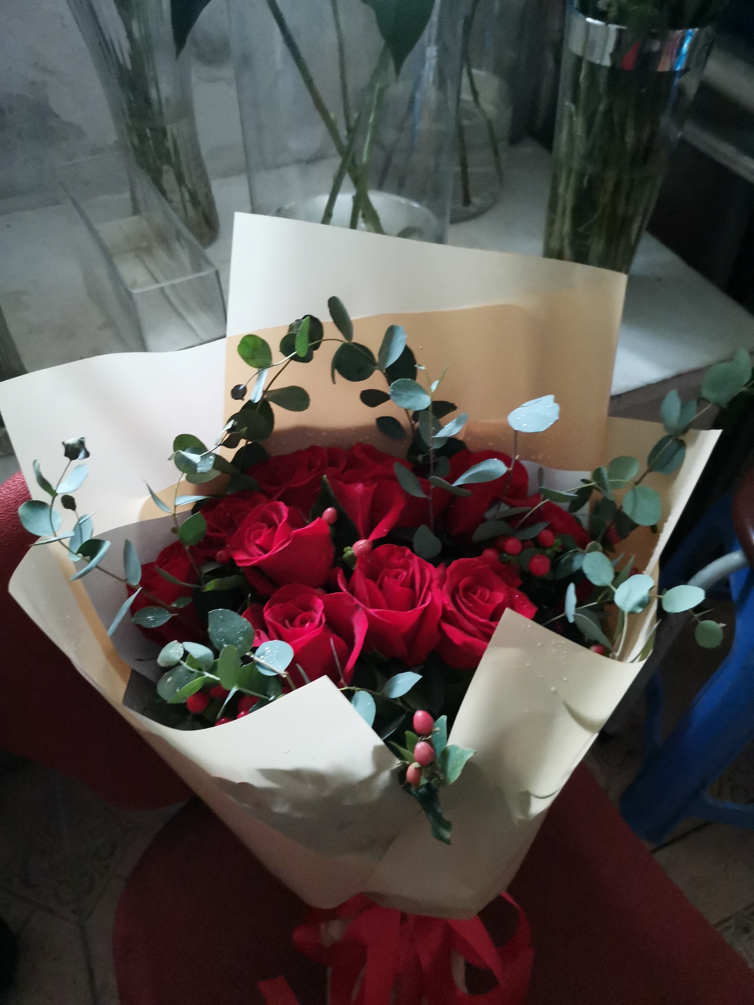 鲜花包装材料玫瑰礼盒 pvc烫金三角单支鲜花礼盒 花束包装盒批发-阿里巴巴