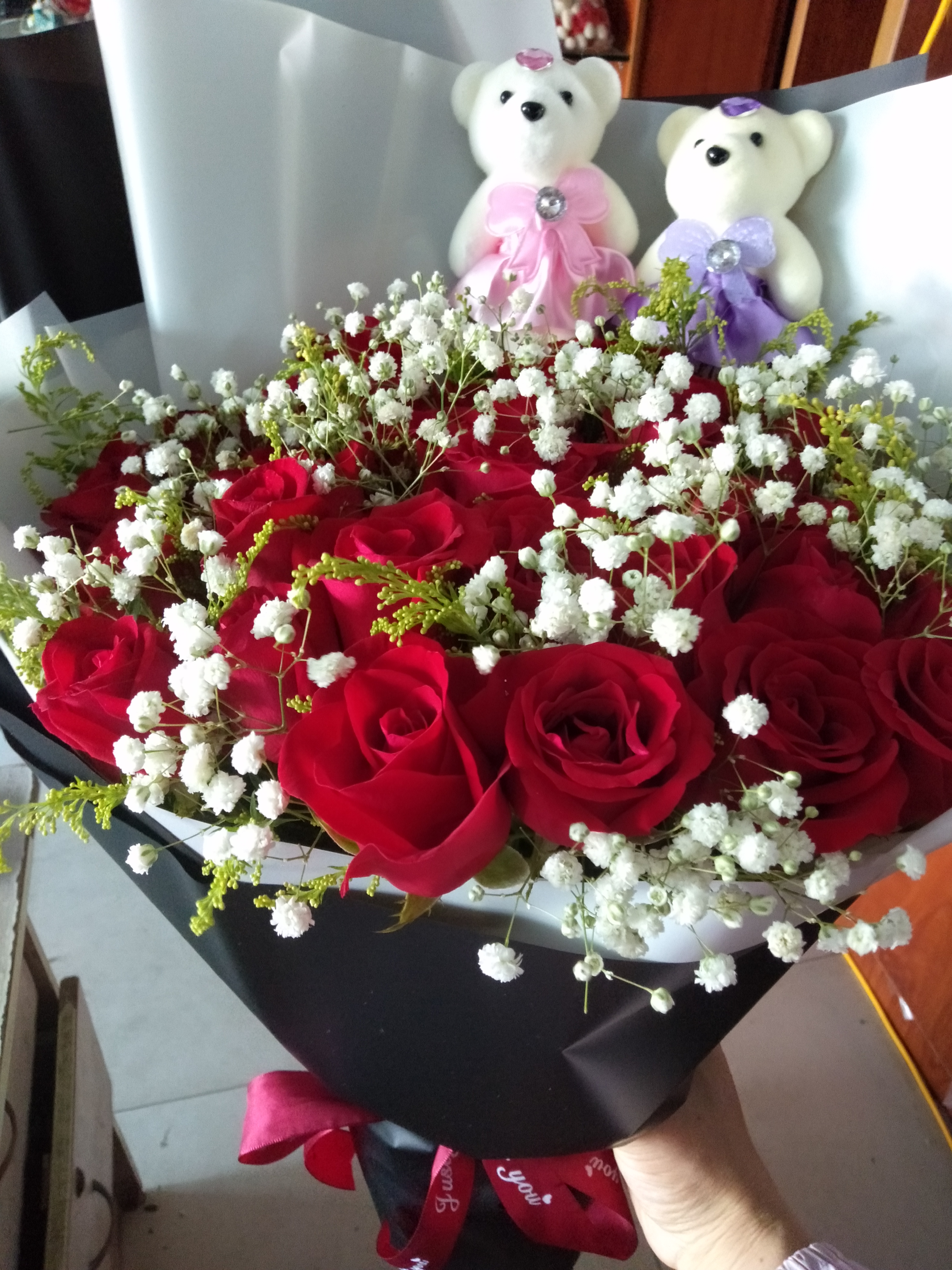 包装花束教程 红玫瑰花束包装 鲜花花束包装 包花视频教程 _凤凰网视频_凤凰网